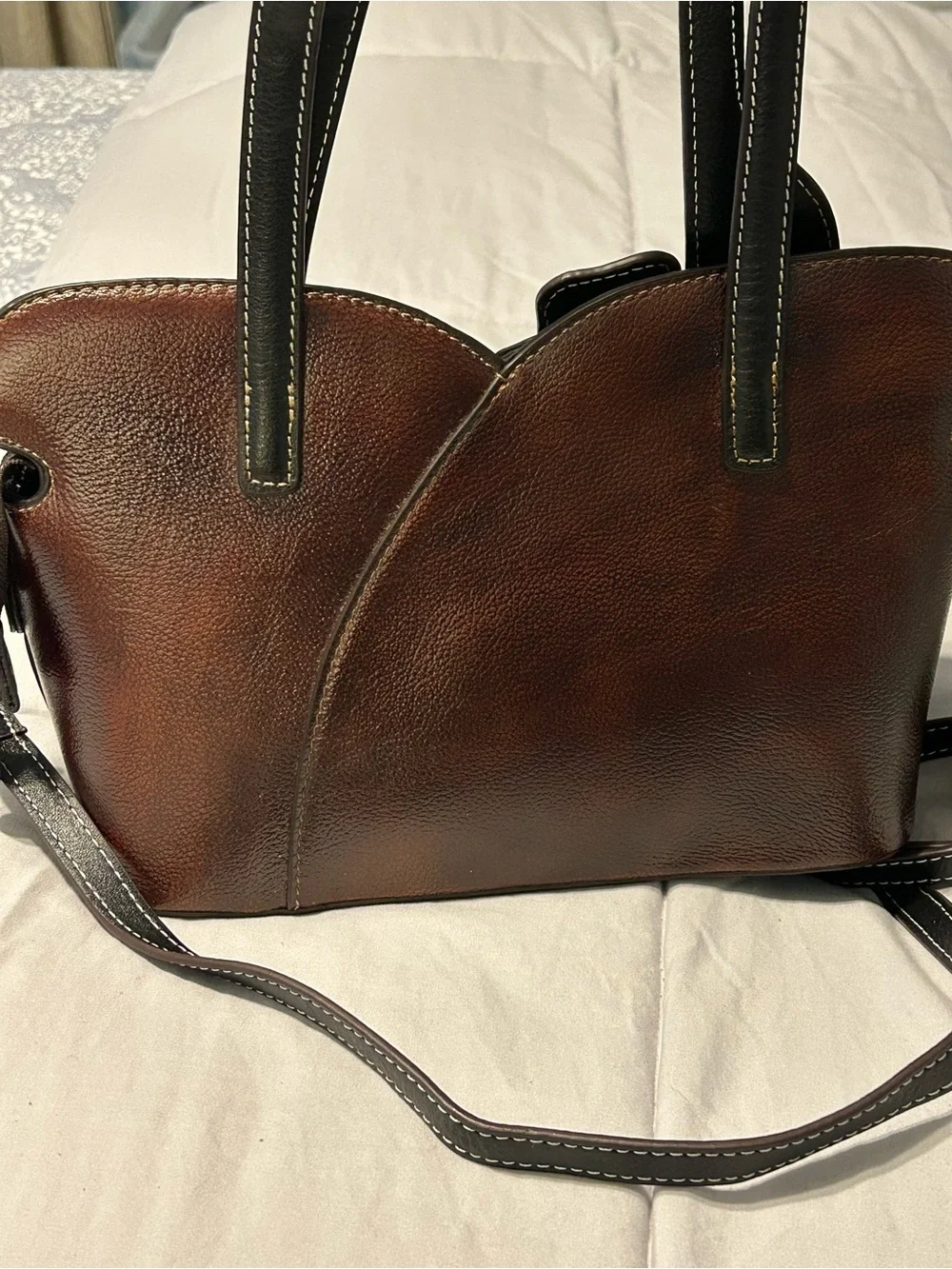N/A elegant brown